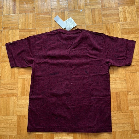 Uniqlo x Jean Michael Basquiat collab tshirt size medium - Picture 5 of 6